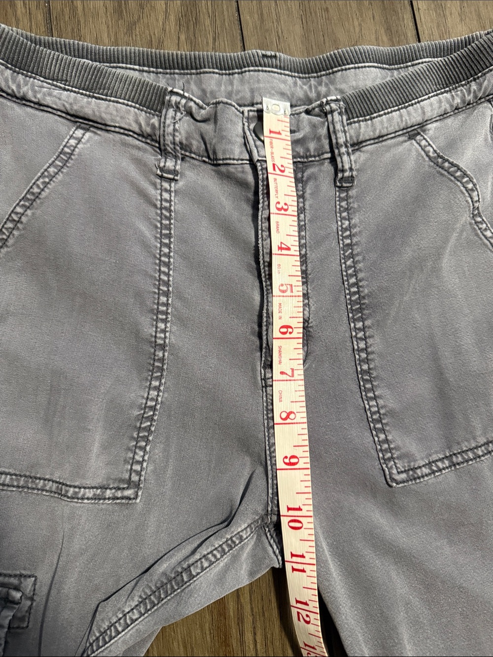 American Eagle Baggy Cargo Pants Gray Stretch Utility Size 28 Regular - Picture 5 of 12